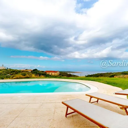 Lighthouse 5 - Villa Porto Cervo